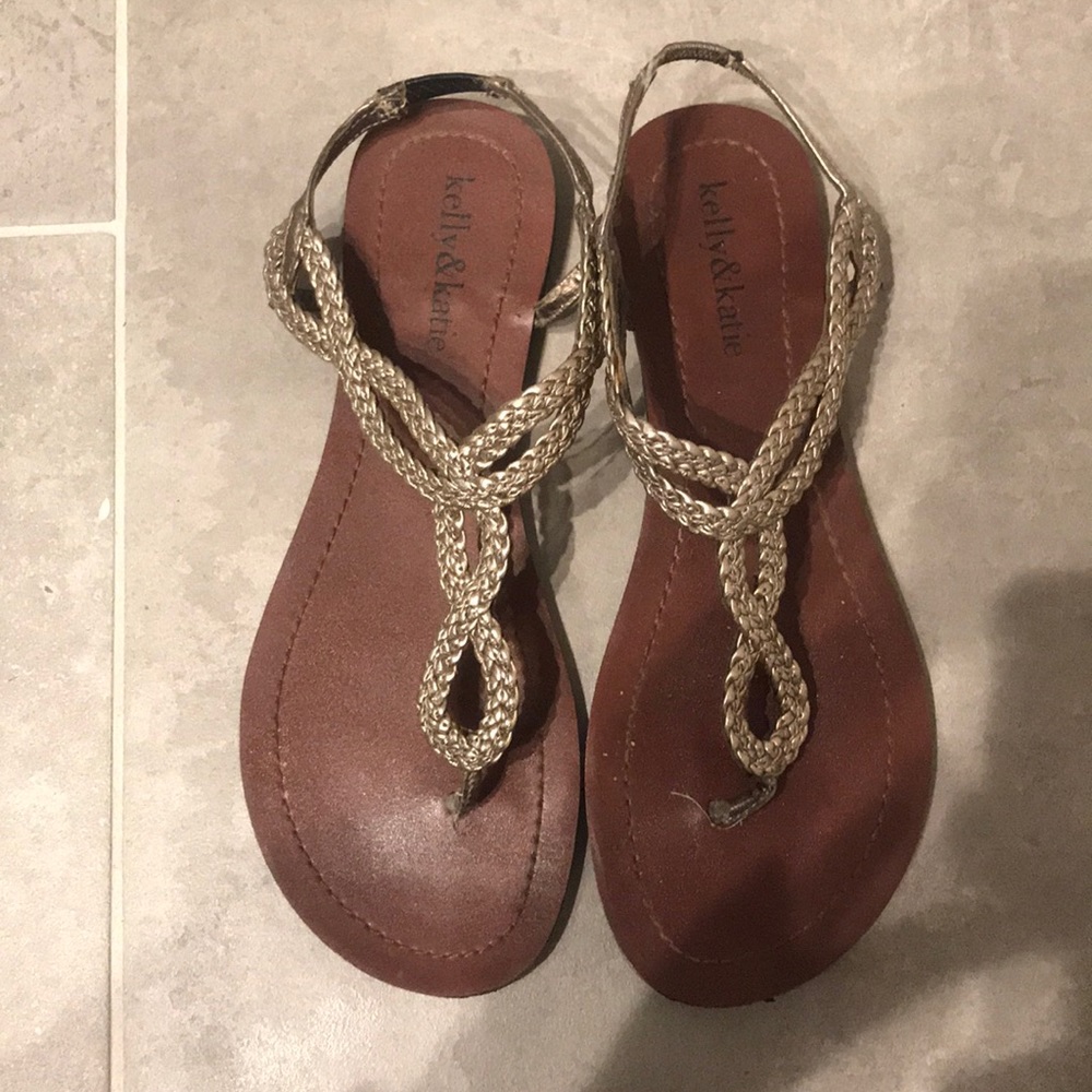 Kelley & Katie flat sandals